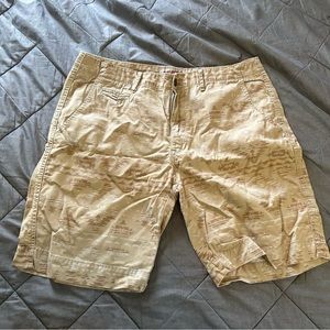 Men’s Arizona Jeans Aztec Print Khaki Shorts 38